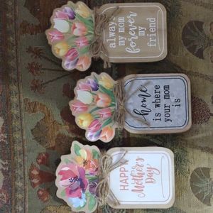 Mother's flower signs